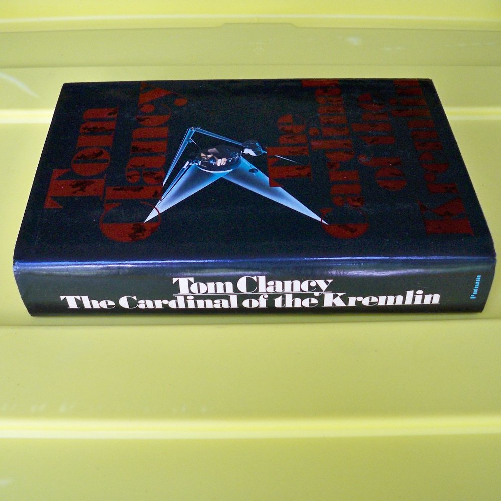 tom clancy the cardinal of the kremlin book